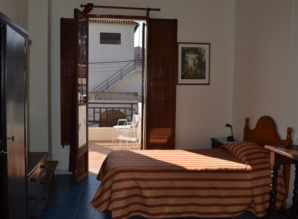 La Mimosa Guesthouse Palma de Mallorca Rom bilde